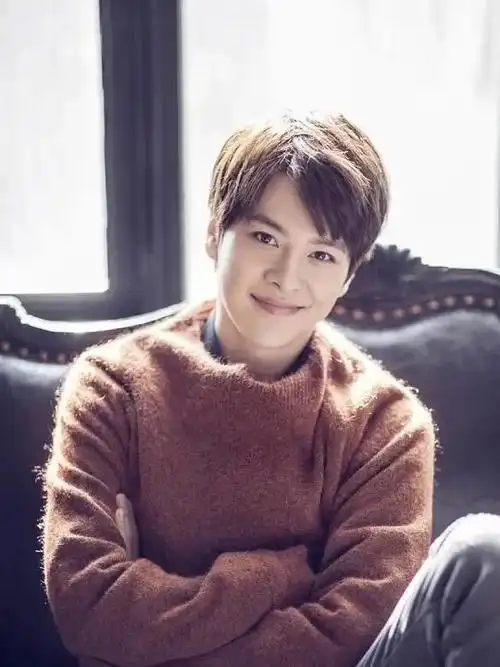 徐海乔低调谦虚演技精湛长相也是帅气十足