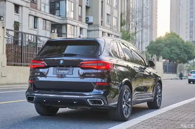 21年宝马x5xdrive40im运动套装指导价75