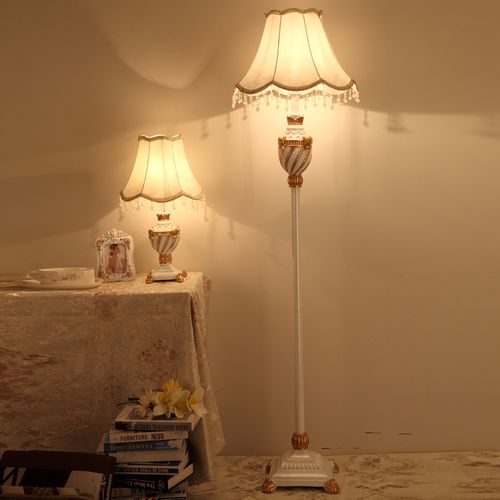 落地灯欧式客厅卧室床头灯美式茶几暖光温馨浪漫复古立式落地台灯