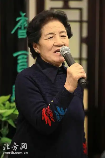 单弦名家赵玉明