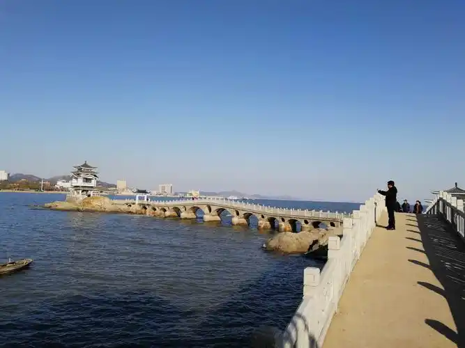 冬天兴城海滨三礁揽胜有自然静逸的美