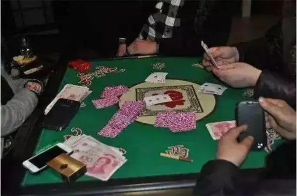 为了打牌厚着脸皮向别人借钱,很是没品,总之希望广大微友远离赌博