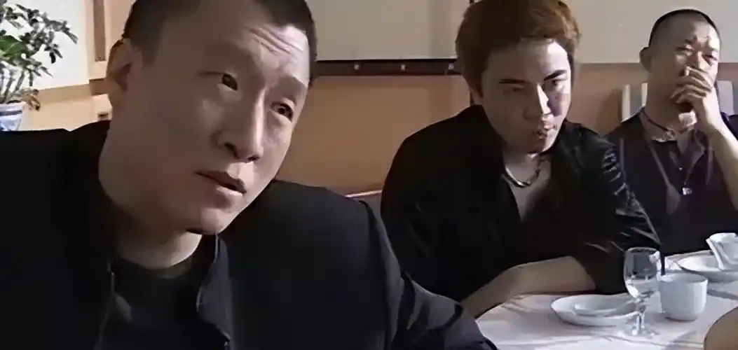 同样演黑老大张颂文王志文和刘德华放一起看差别出来了