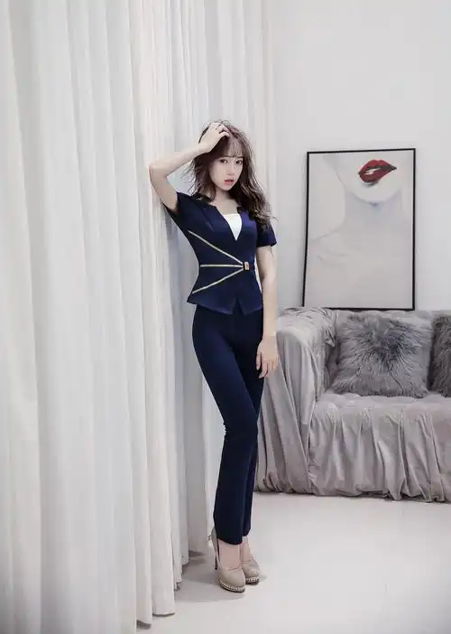 足疗技师工作服女2020新款按摩足浴洗浴性感气质桑拿沐足工衣套装