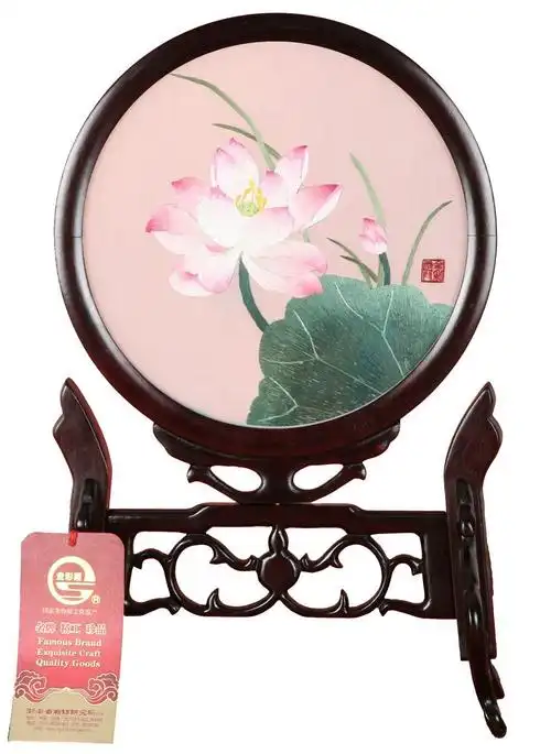 湖南省湘绣研究所荣誉品牌金彩霞 精品手工刺绣 双面绣摆件 特色礼品