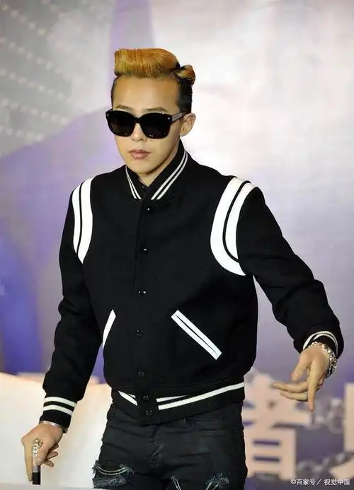 朴山多拉透露曾因为权志龙被收走了手机