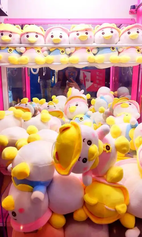 桂林高新万达丨抓娃娃的乐趣