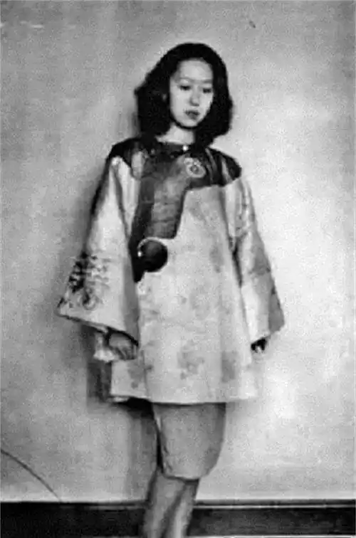 "张佩纶何等聪明,对李鸿章的想法当然是心领神会,没过多久就到了李府