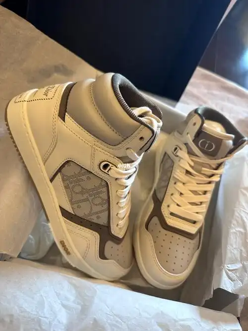 迪奥1947高帮鞋拆箱冲冲冲