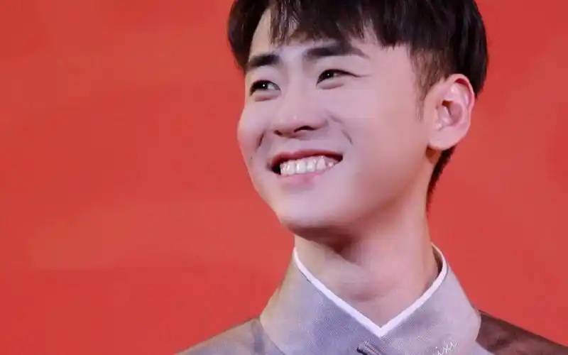 张云雷 近期专场可爱笑容混剪