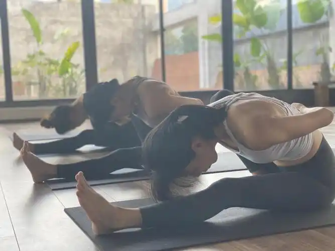 在老师的帮助下第一次捆绑龟式