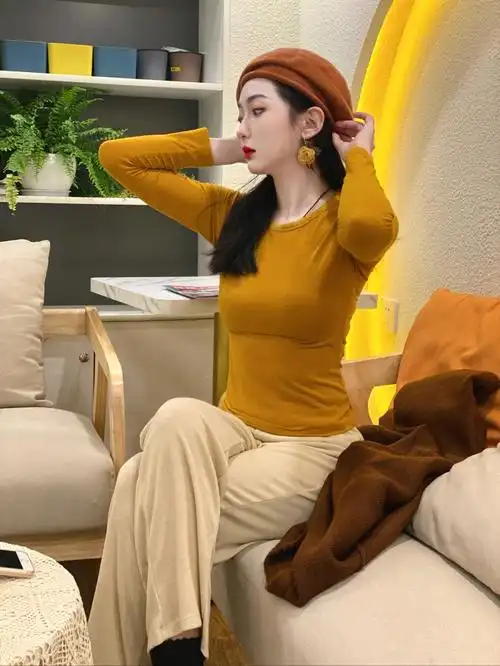 黄皮女生穿什么颜色衣服显白?暖色系不踩雷!