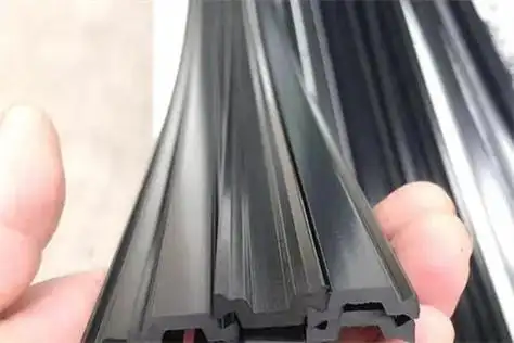 pa66尼龙隔热条和pvc隔热条的区别有什么