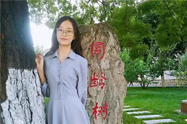 学子风采:韶华初上 医路前行