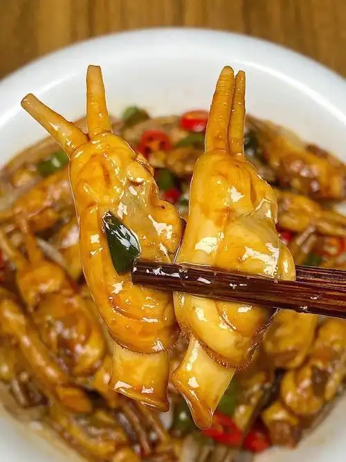 一口气能炫一盘的香辣炒蛏子真的巨好吃