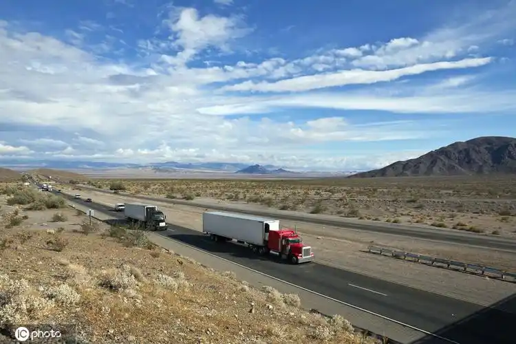 美国加州51号公路来源:icphoto