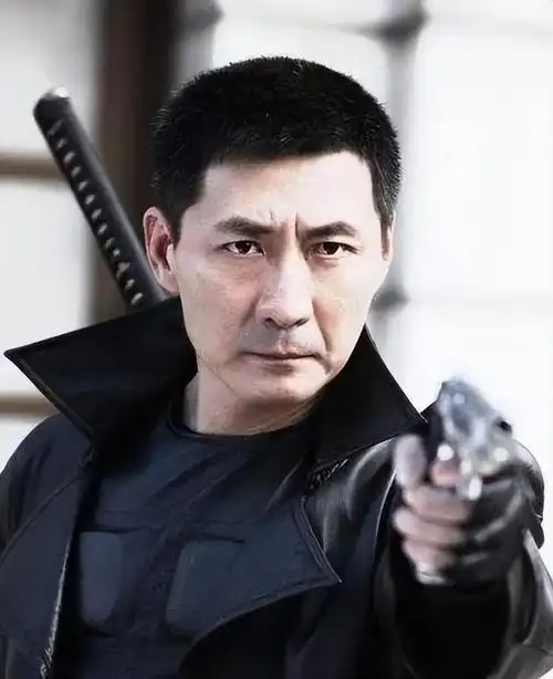 英雄燕双鹰孤岛飞鹰燕双鹰大漠枪神燕双鹰战斗力排序如何