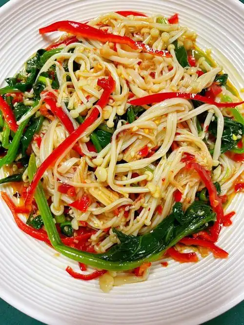 凉拌金针菇这个吃法安利给所以减肥的姐妹