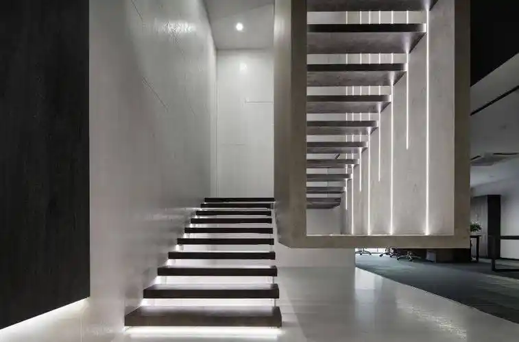 楼梯这样设计,看起来就很高级!_阶梯_空间_艺术性