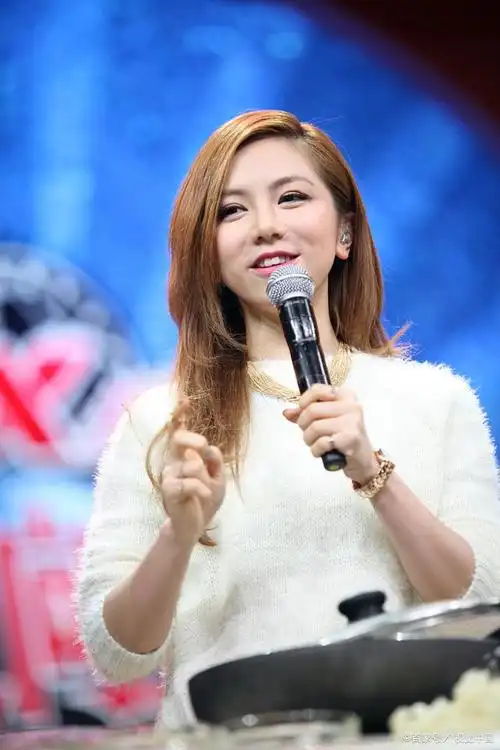 邓紫棋回忆《我是歌手》:十年前的梦想,今天的感恩