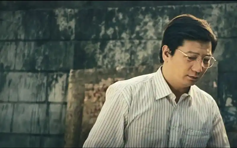 夏洛特烦恼:王老师:这样的王老师 你们爱吗_哔哩哔哩 (゜-゜)つロ