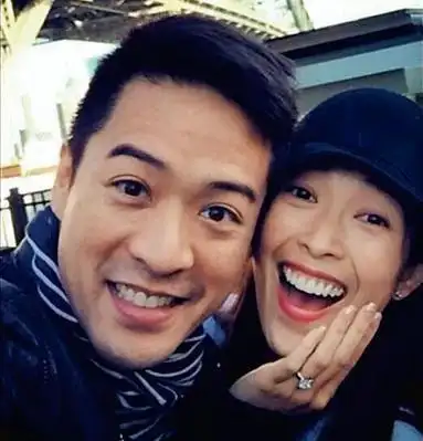 陈智燊 宋熙年夫妻拍住上 甩tvb搵食有计月赚60万