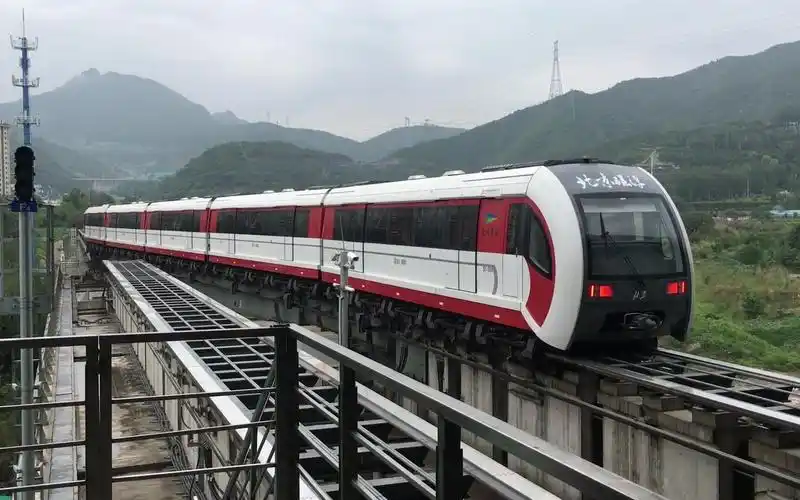 [北京地铁] 北京地铁 s1 线 - 石厂站折返