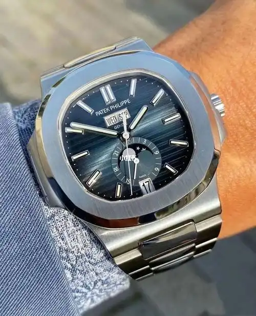 金字塔顶端的精钢运动腕表,百达翡丽鹦鹉螺5