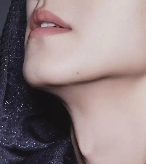 许光汉的背肌易烊千玺的腹肌网友我就是馋他的身体