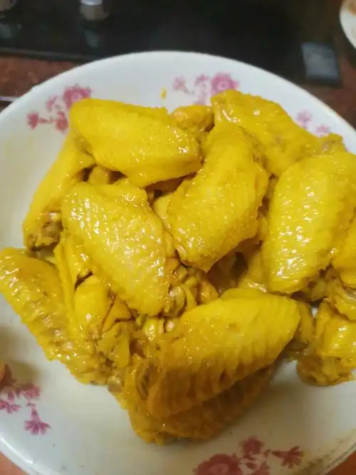 盐焗鸡翅