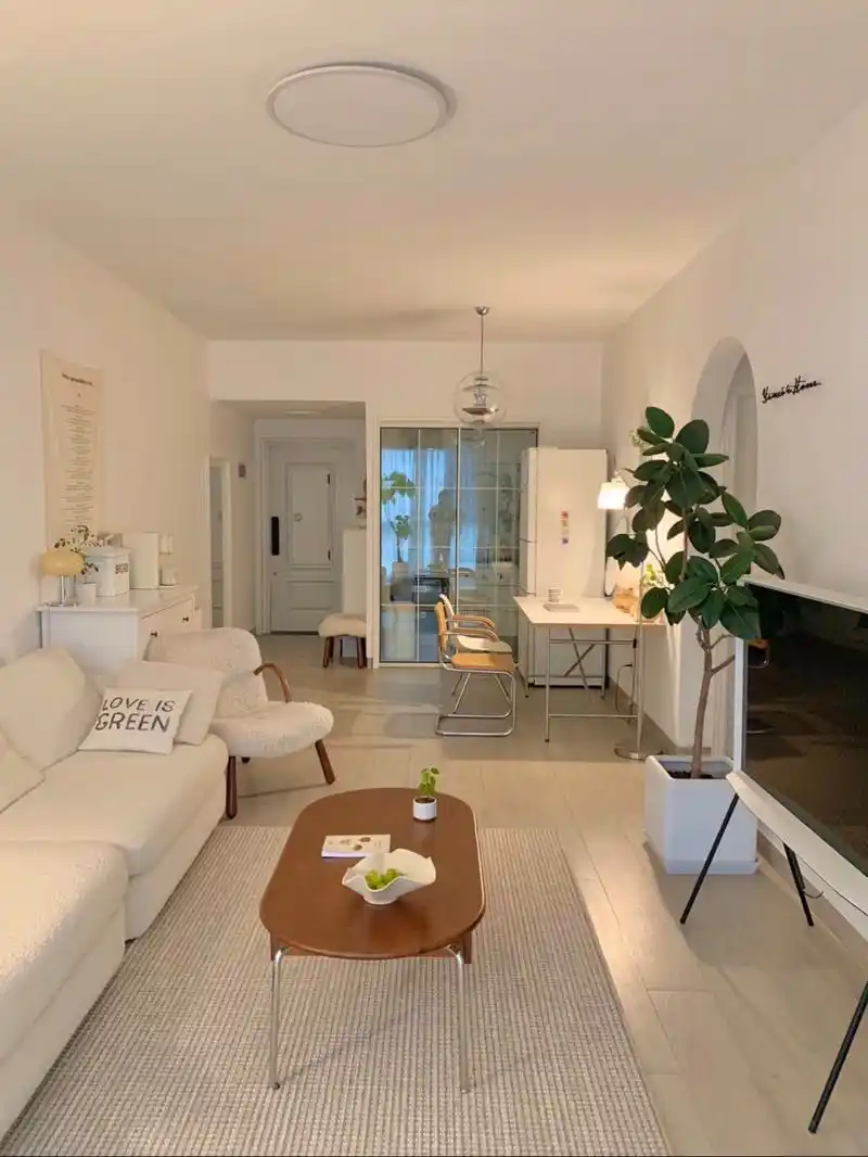 60平两室一厅,这就是我的理想小家 下班回家的温馨小屋～ 依然觉得