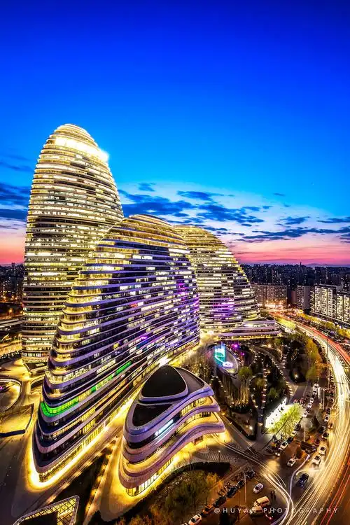 望京soho慢门夜景