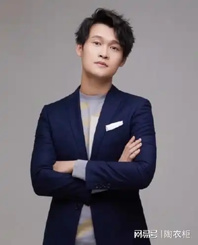 知名网红小沈龙宣布退网后违背承诺直接回归带货过生日