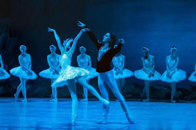 俄罗斯皇家芭蕾舞剧《天鹅湖》