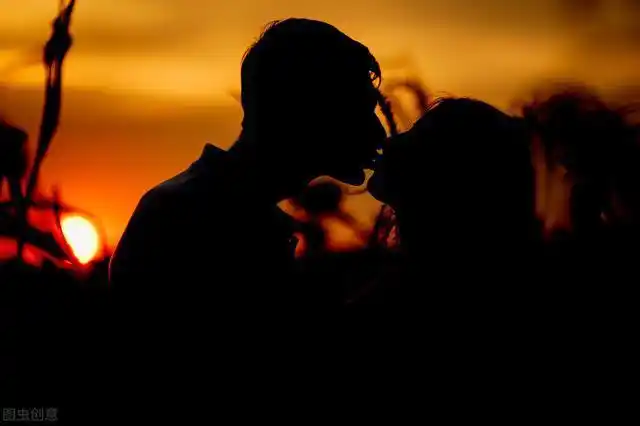 男女之间最容易产生暧昧的三件事