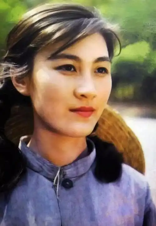 观众喜爱的80年代演员刘冬,从《亲缘》到《笑傲江湖》,美丽依旧