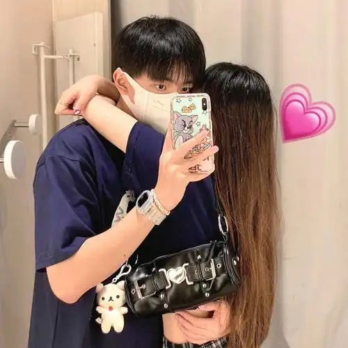 甜甜的情侣拍照姿势搂腰拍真的好绝啊