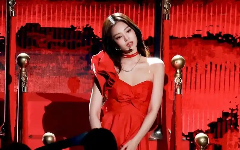 杀人红玫瑰jennie kim