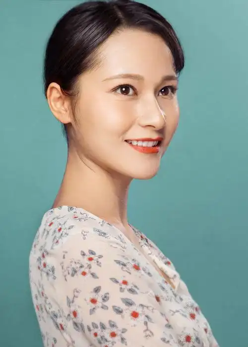 如何拯救一张普通的照片人像精修