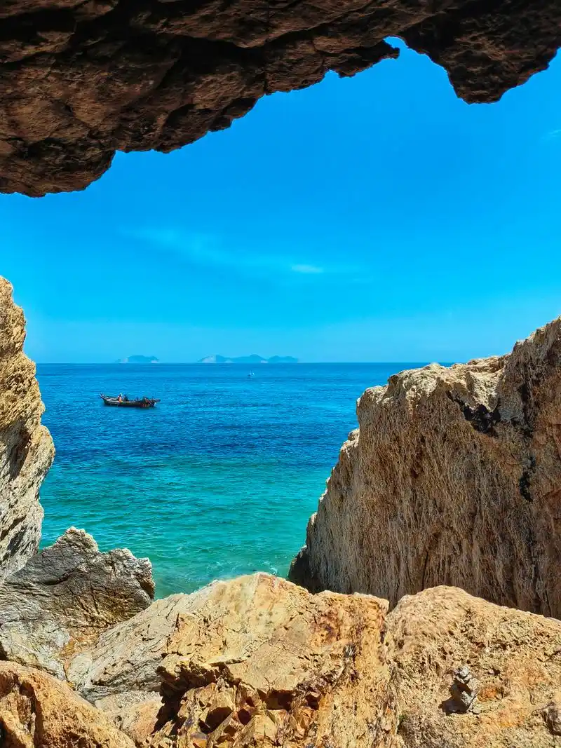 大连新开放海滩,绝美浴场,短短50米左右,太美了,很少人知道,可以导航