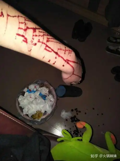 是在自己自残的时候