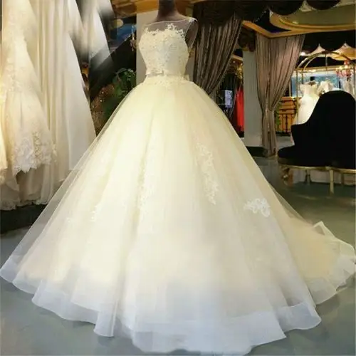 2020春季新款婚纱礼服批发 新娘结婚蕾丝拖尾婚纱礼服韩式蓬蓬纱