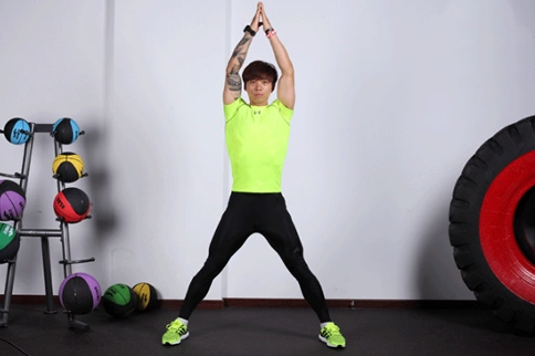 每天150个开合跳 轻松拥有好身材