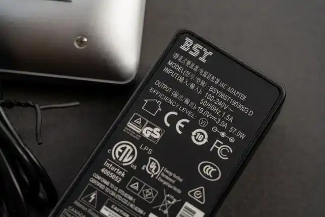 颜值与做工都很不错,酷比魔方i7book开箱图赏