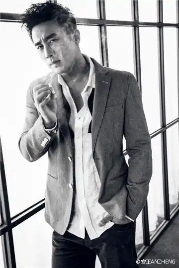 男人范儿:杜淳叼烟沧桑出镜~~@!