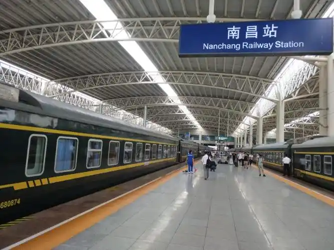 南昌站