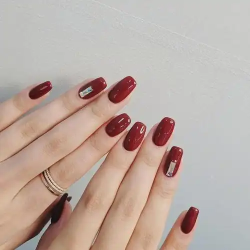 2021想旺新年红美甲一定不能少