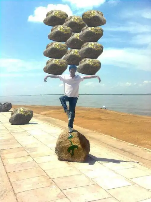 搞笑图片:大神p图,美女又被玩坏了