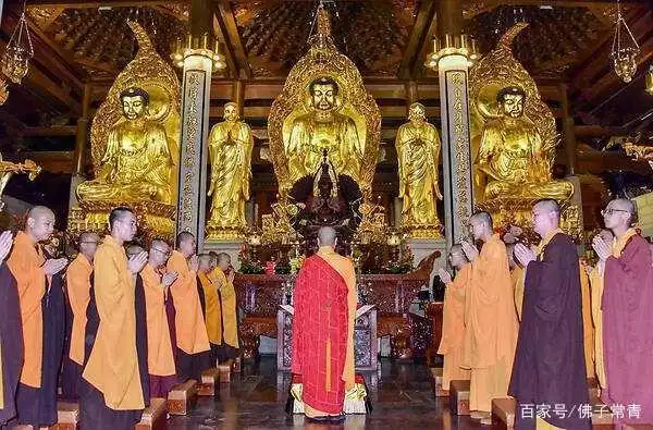 佛教寺院早课内容