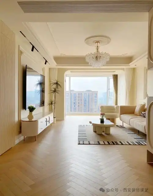 地面通铺,当然是最好的做法